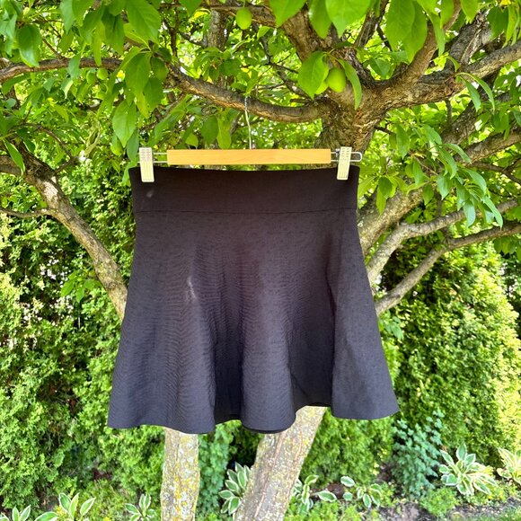 Black Flowy Knit Skirt – High Waisted - Picture 1 of 4